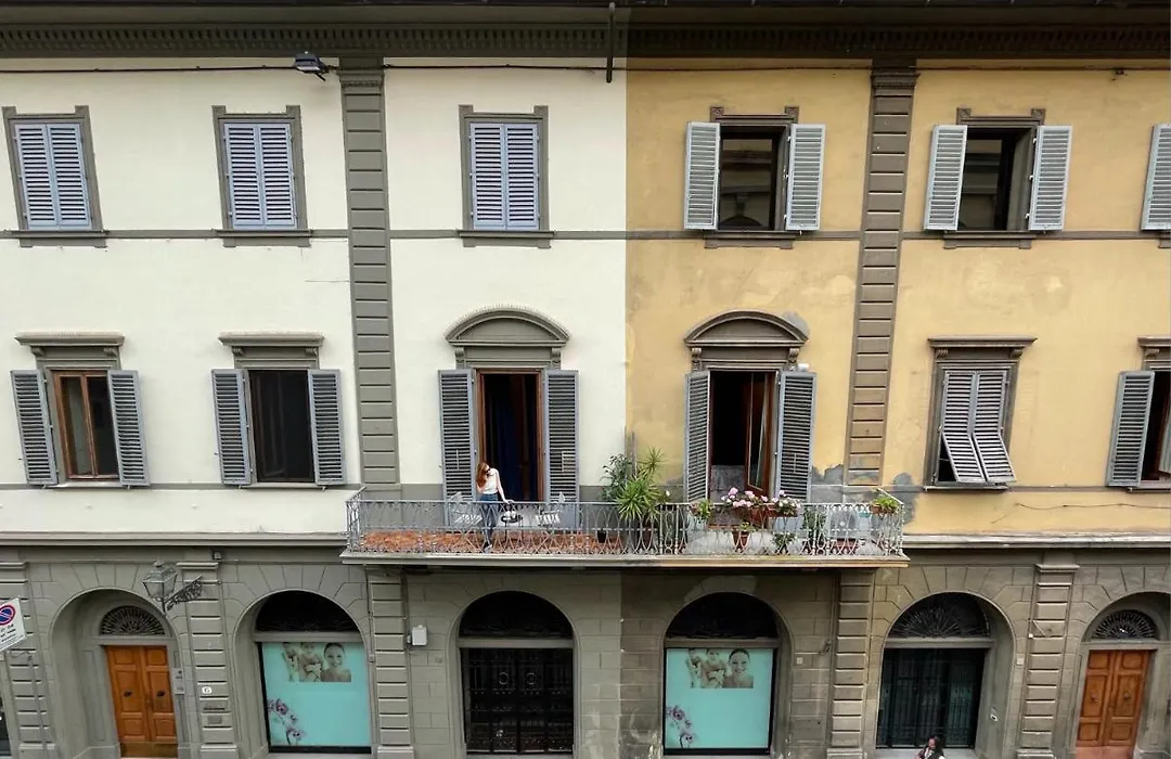 Arno Boutique-1
